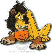 49507 - Halloween 2006 - Pluto as Scar - Disneyland Resort alternate image