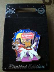 216 - Oliver and Company - Oliver riding Dodger's back - Disney Store UK alternate image