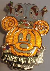 31750 - Trick or Treat 2010 - Chip and Dale Pop-Up Pumpkin - Disneyland Resort alternate image