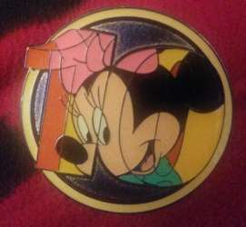 Character Circles Mystery Collection — Minnie Mouse (Trade Exclusive Blue Background)