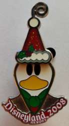 33555 - Santa Hat Ornament - Cute Donald in Santa Hat - Disneyland Resort alternate image