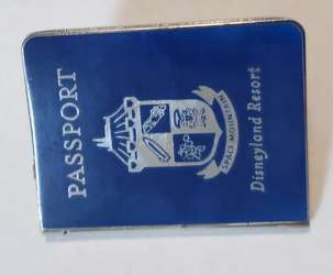 34490 - Disneyland Passport - Stitch - Disneyland Resort alternate image