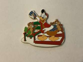 51766 - Baseball series - Donald, Chip & Dale - Disney Auctions alternate image