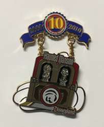 34628 - Disney Pin Trading 10th Anniversary: Decade of Magical Trades - Haunted Mansion - Disneyland Resort alternate image