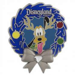 34836 - Diamond Anniversary Christmas Wreath - Pluto - Disneyland Resort alternate image