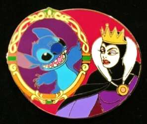 52864 - Stitch Invades Series - Snow White - Disney Auctions alternate image