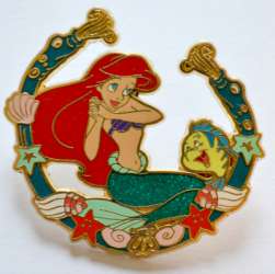 Princesses with Arched Border - Ariel with vine and Flounder in Horseshoe frame - MLT