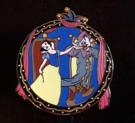 2104 - Festival of Fantasy Parade Reveal/Conceal Mystery Set - Snow White & Dwarves - Walt Disney World alternate image