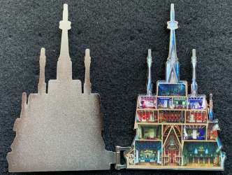 35478 - Disney Castle Collection - Arendelle Frozen Castle alternate image