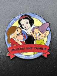 53858 - One Family 2022 Pin Celebration - Friends & Family In Park Languages Mystery Set - German alternate image