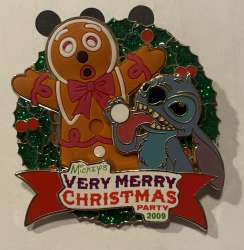 54041 - Mickey's Very Merry Christmas Party (MVMCP) 2009 - Stitch and Gingerbread Man - Walt Disney World alternate image