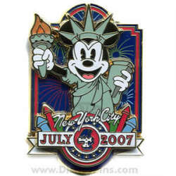 Minnie Mouse as Statue of Liberty July 4, 2007
