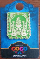 37269 - BoxLunch - Pixar - Ernesto de la Cruz Banner - Loungefly alternate image