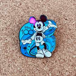 D23 Expo 2022 - Disney 100 Years of Wonder D23 Expo exclusive pin with Mickey Mouse - D23