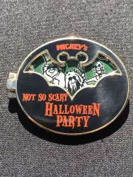 55036 - Mickey's Not So Scary Halloween Party (MNSSHP) 2011 - Hitchhiking Ghost - Walt Disney World alternate image