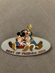 55221 - Best of Friends - Mickey, Goofy, Donald - Disney Auctions alternate image