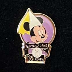 55481 - Disneyland 35th Anniversary - Disneyland 35th Anniversary - Fantasyland (Minnie) - Disney Store US alternate image