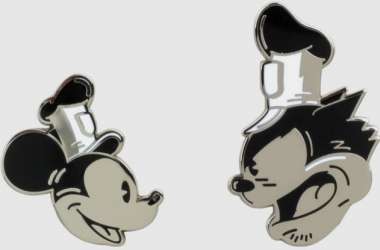 Steamboat Willie - Mickey and Peg Leg Pete