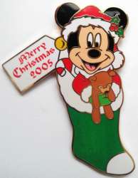 37576 - Merry Christmas 2005 - Pin Pursuit - Mickey Stocking - Walt Disney World alternate image
