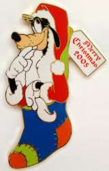 37578 - Merry Christmas 2005 - Pin Pursuit - Goofy Stocking - Walt Disney World alternate image
