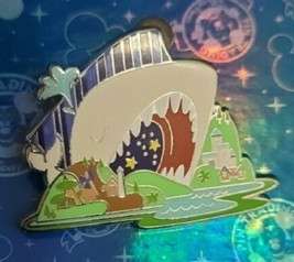 38932 - Fantasyland Fancastical Cast Exclusive Mystery Collection - Storybook Land Canal Boats alternate image