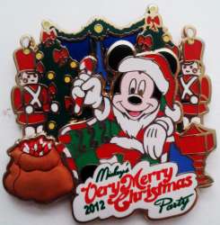 38921 - Mickey's Very Merry Christmas Party (MVMCP) 2012 - Santa Mickey - Walt Disney World alternate image