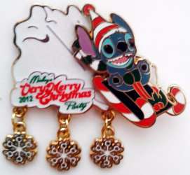 38922 - Mickey's Very Merry Christmas Party (MVMCP) 2012 - Stitch - Walt Disney World alternate image