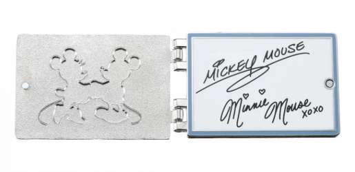 57374 - Walt Disney World 50th Anniversary Vault Collection - Autographs Mickey and Minnie alternate image