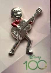 57696 - Disney 100 Platinum Characters Collection - Miguel alternate image