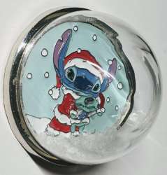39437 - Hot Topic - Snow Globe - Stitch Christmas Snow Globe - Loungefly alternate image