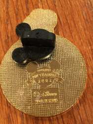 'Cruella De Vil - Cruella De Vil fur coat Portrait - WDW'