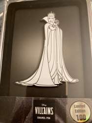 58893 - Pink A La Mode (PALM) - Villains Figural - Evil Queen (White Out) - Disney Licensed alternate image