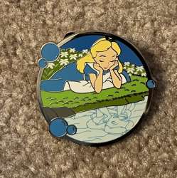56365 - Disney Reflections Mystery Collection - Alice alternate image