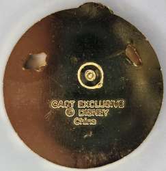 'DLR Cast Member Holiday Work Gifts - Christmas - Happy Holidays 1999 - Sledding Donald - TPCE'