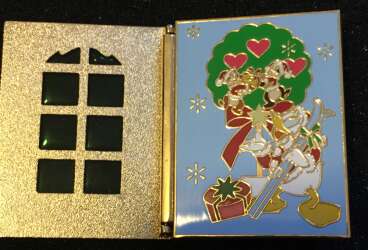 Donald Dale Chip Christmas wreath