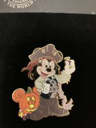 60190 - Character Costumes - Halloween 2009 - Mickey Mouse as Jack Sparrow - Disney Store US alternate image