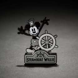 60220 - Disney100 Decades - 1920s - Steamboat Willie alternate image