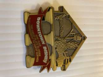 60400 - Disney Springs - Downtown Disney One Team - Walt Disney World alternate image