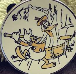 Magical Mystery Pins Series 11 - Donald Duck - MLT