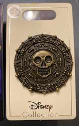 60550 - Pirates of the Caribbean: Curse of the Black Pearl - Aztec Gold Coin - Walt Disney World alternate image