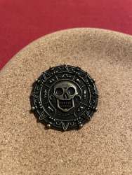 60550 - Pirates of the Caribbean: Curse of the Black Pearl - Aztec Gold Coin - Walt Disney World alternate image