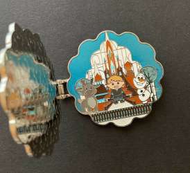 42142 - Gingerbread House Collection 2016 - Contemporary Resort - Kristoff, Olaf, and Sven - Walt Disney World alternate image