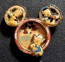 61232 - Disney Dreams Collection - Three Little Pigs - Disneyland Resort alternate image