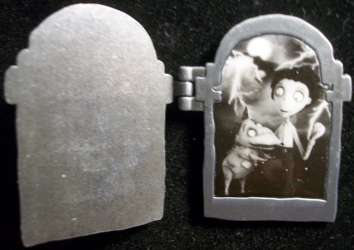 2614 - Frankenweenie - Hinged Tombstone - Disneyland Resort Paris alternate image
