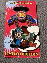 62045 - Disney Pin Trading 10th Anniversary: Decade of Magical Trades - Mickey Railroad pin trading 10th anniversary - Walt Disney World alternate image