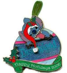 62095 - 2006 Holiday Ornament Collection - Stitch - Disneyland Resort alternate image