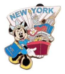 62135 - World Of Disney (NYC) - Minnie Mouse New York Shopping Spree - Disney Store US alternate image