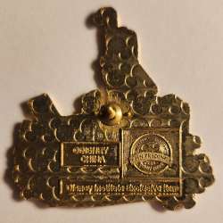 'Yuletide Fantasy Tour Gift - Pluto In Present Full of Bones - WDW'