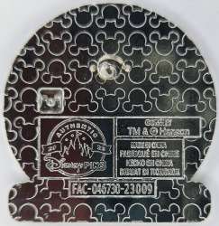 62198 - Disney Pride Collection 2023 - Fierce and Fabulous - Miss Piggy alternate image