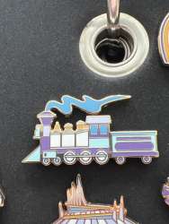 62746 - Walt Disney World 50th Anniversary - Magic Kingdom Collection Boxed Set - Walt Disney World Railroad Engine ONLY - Walt Disney World alternate image